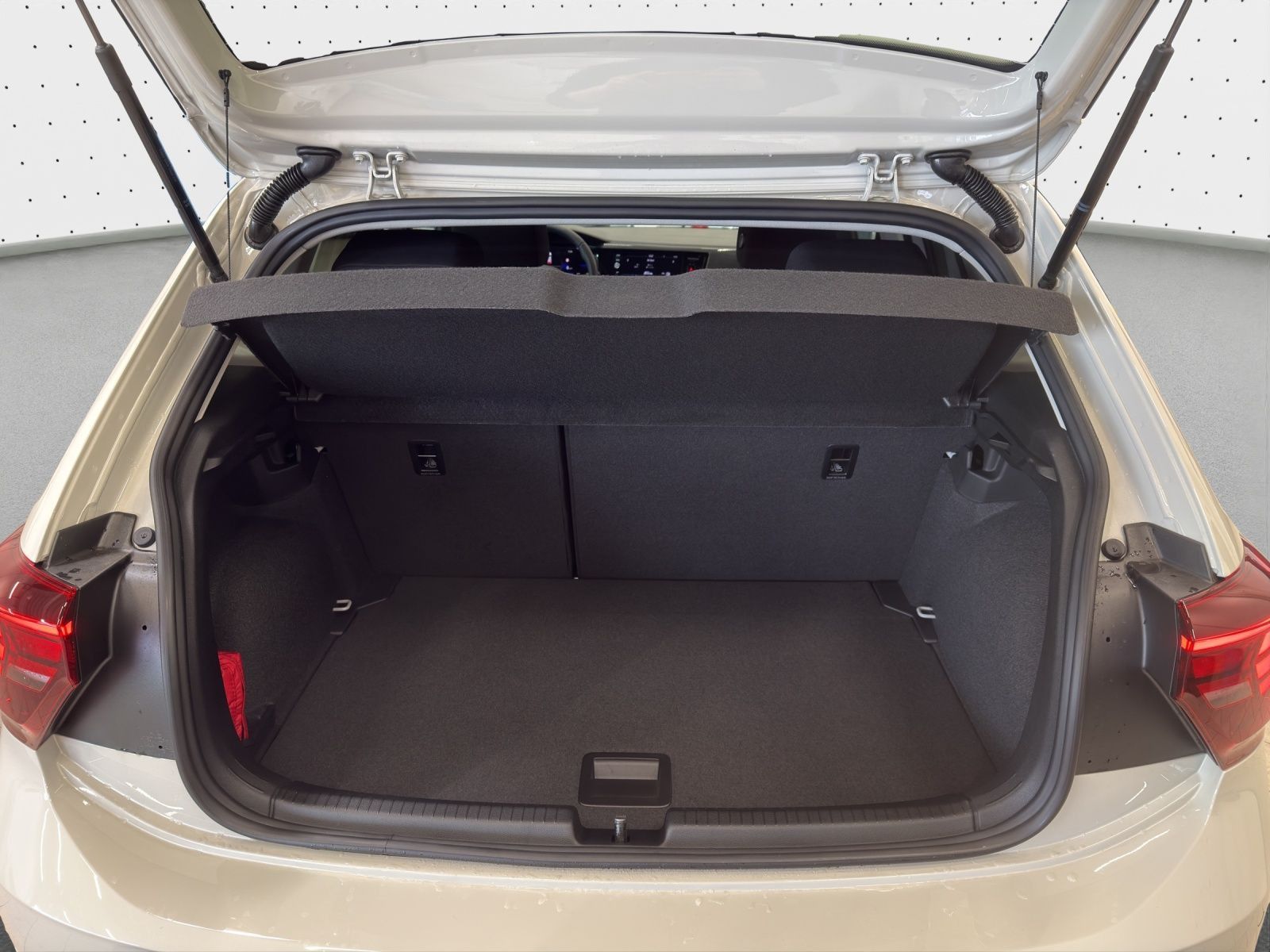 Volkswagen Polo - Bild 12