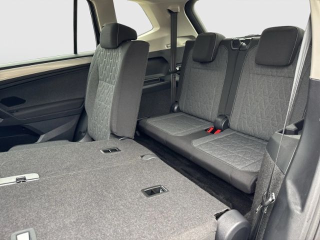 Tiguan Allspace MOVE 1.5 TSI DSG REAR VIEW NAVI