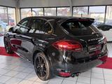 Porsche Cayenne GTS °Navi°Xenon°Leder°Rück.Kamera° - Porsche Gebrauchtwagen in Köln