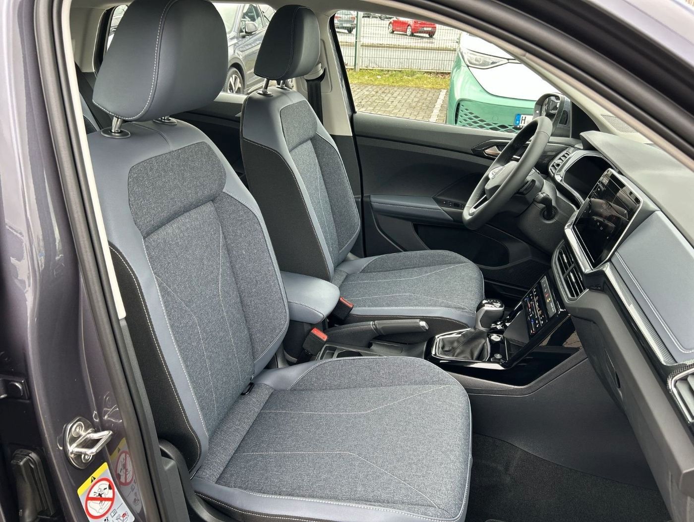 Volkswagen T-Cross - Bild 10