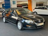 Volkswagen Passat Lim. Trendline*AUTOM.*SITZH*KLIMA*ALU* - Volkswagen Passat: Trendline