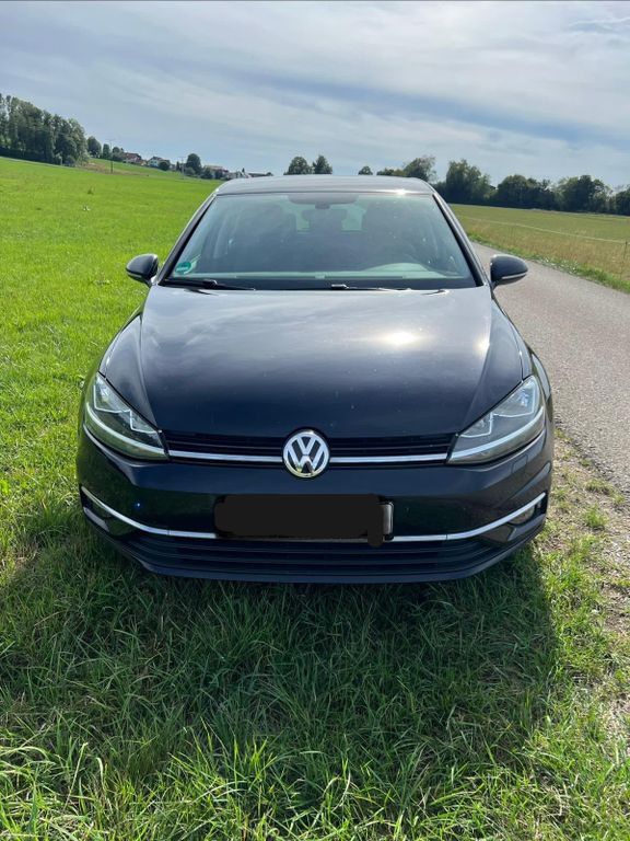 Image of Volkswagen Golf