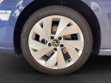 Volkswagen Golf - 7