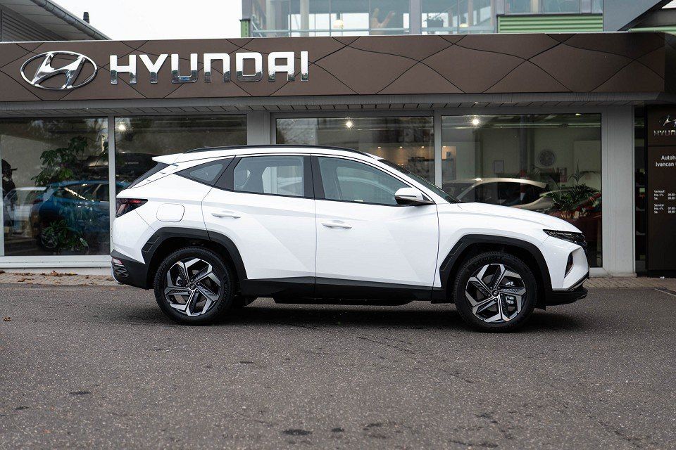 Fahrzeugabbildung Hyundai TUCSON Plug-in TREND elektr. Heckklappe
