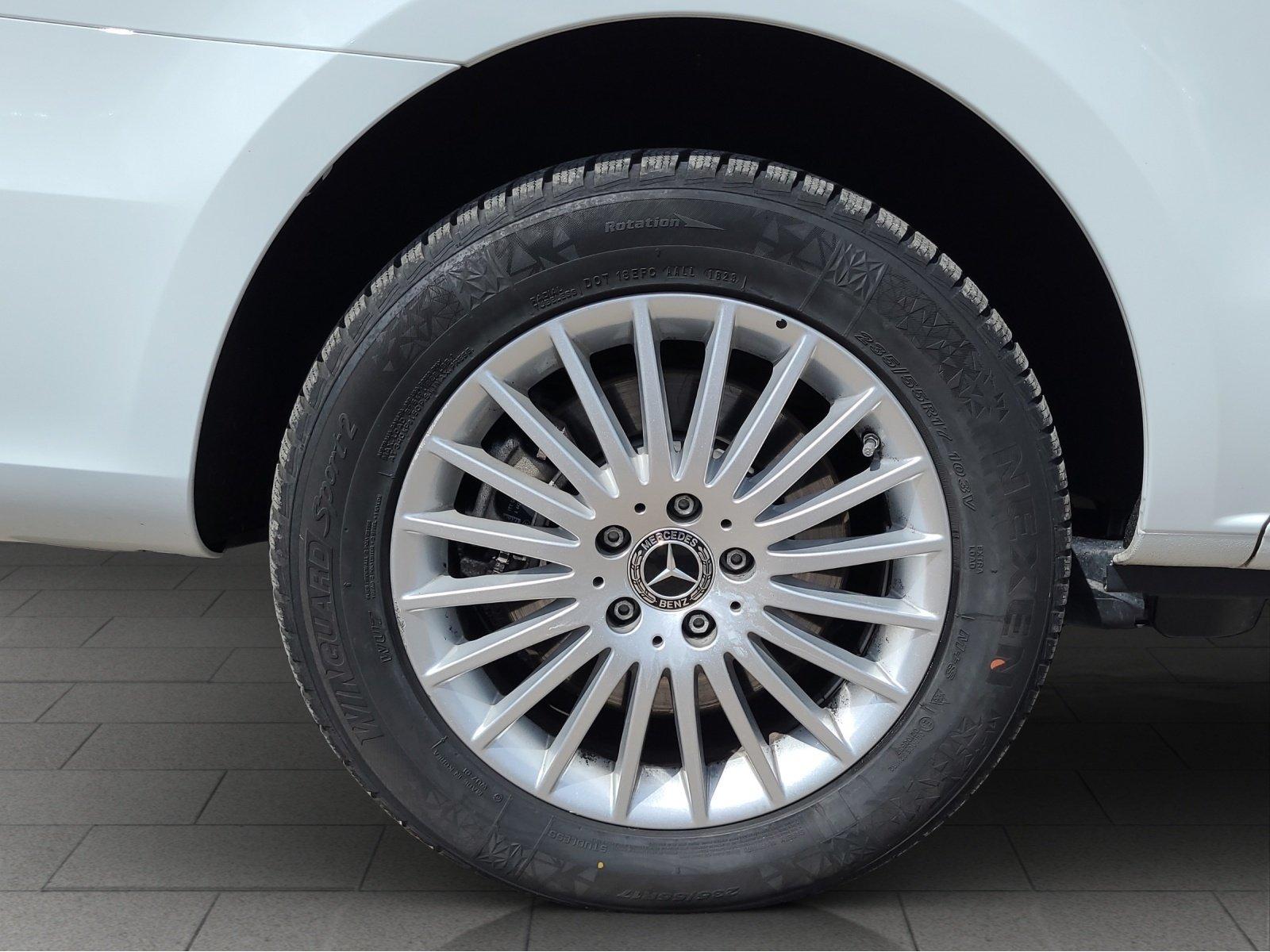 Mercedes-Benz V 250 d Lang AHK LMR MBUX Navi 2 x Klima
