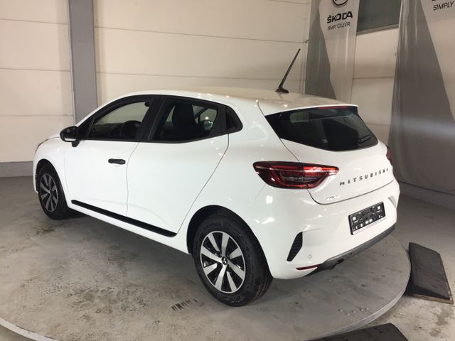 Fahrzeugabbildung Mitsubishi Colt BASIS 1.0  LED/Tempo/PDC/DAB/Bluetooth/MP3