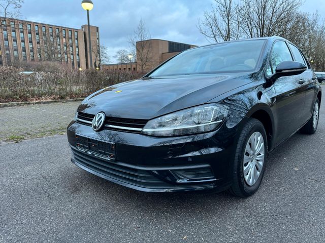 Volkswagen Golf VII Lim.1,6 TDI,Start-Stopp,Navi