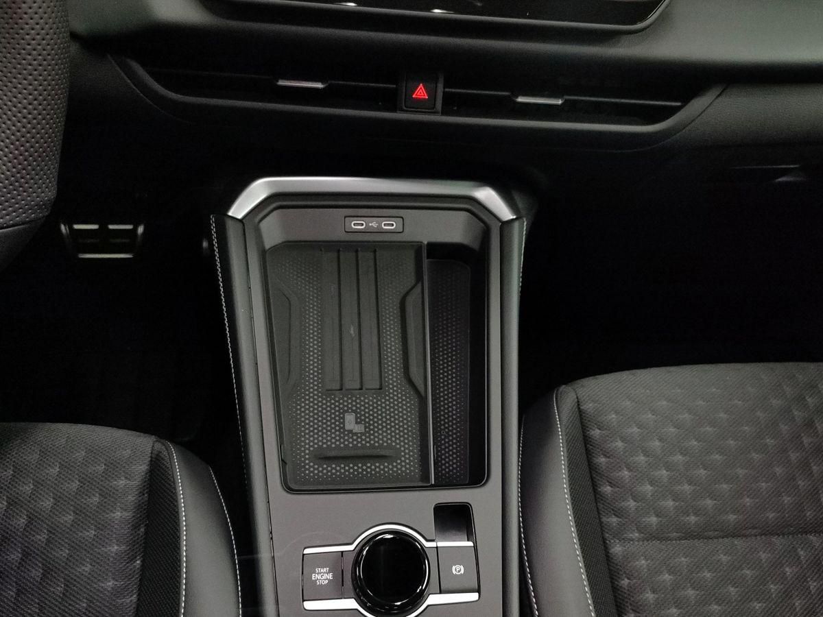 Volkswagen T-Roc - Bild 14