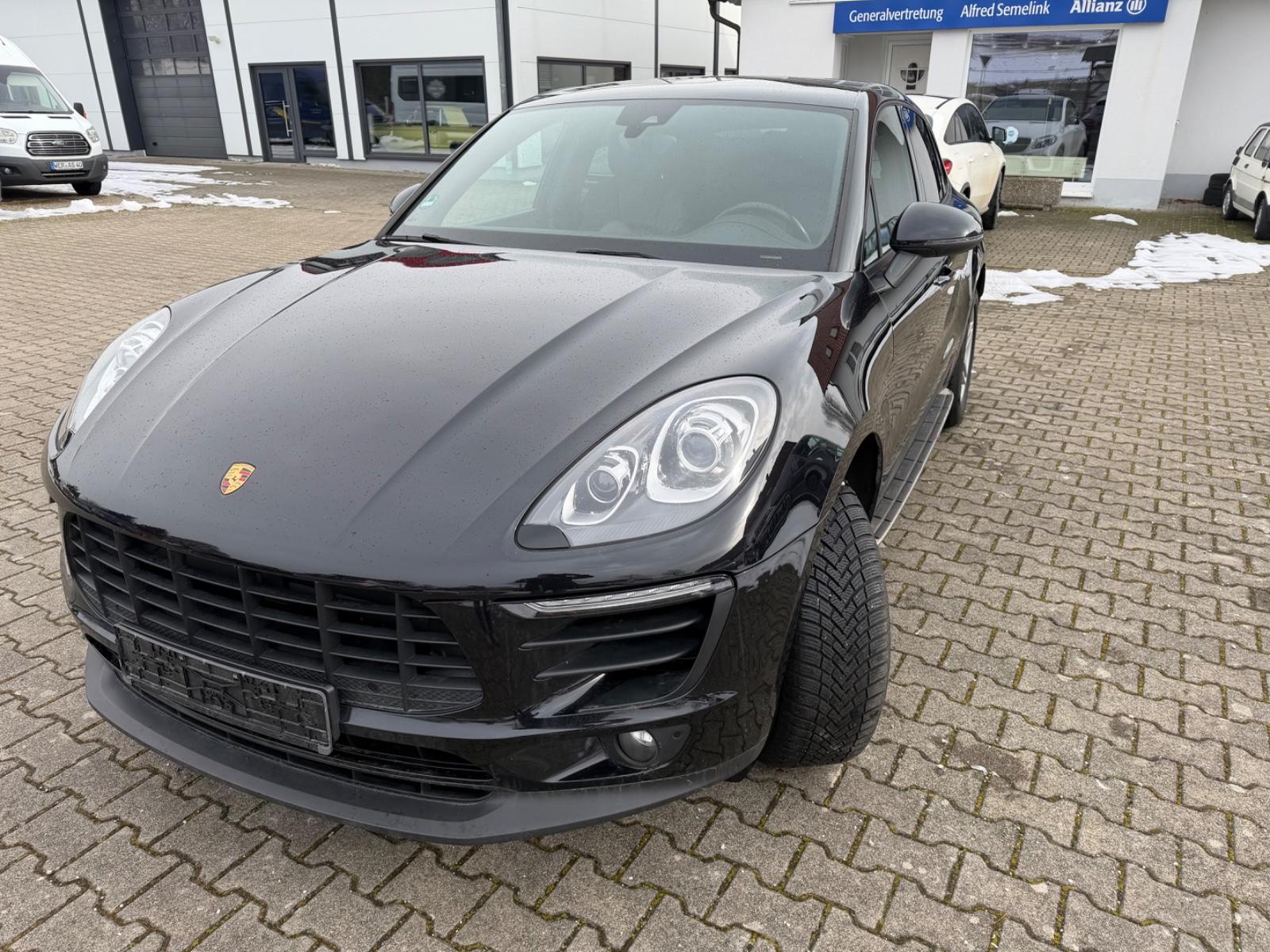 Porsche Macan Basis