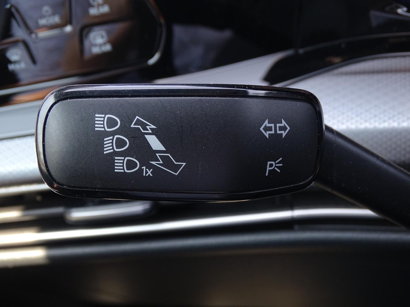 Volkswagen Golf VIII 1.5 TSI Active Navi LED AHK ACC PDC, миниатюра 16