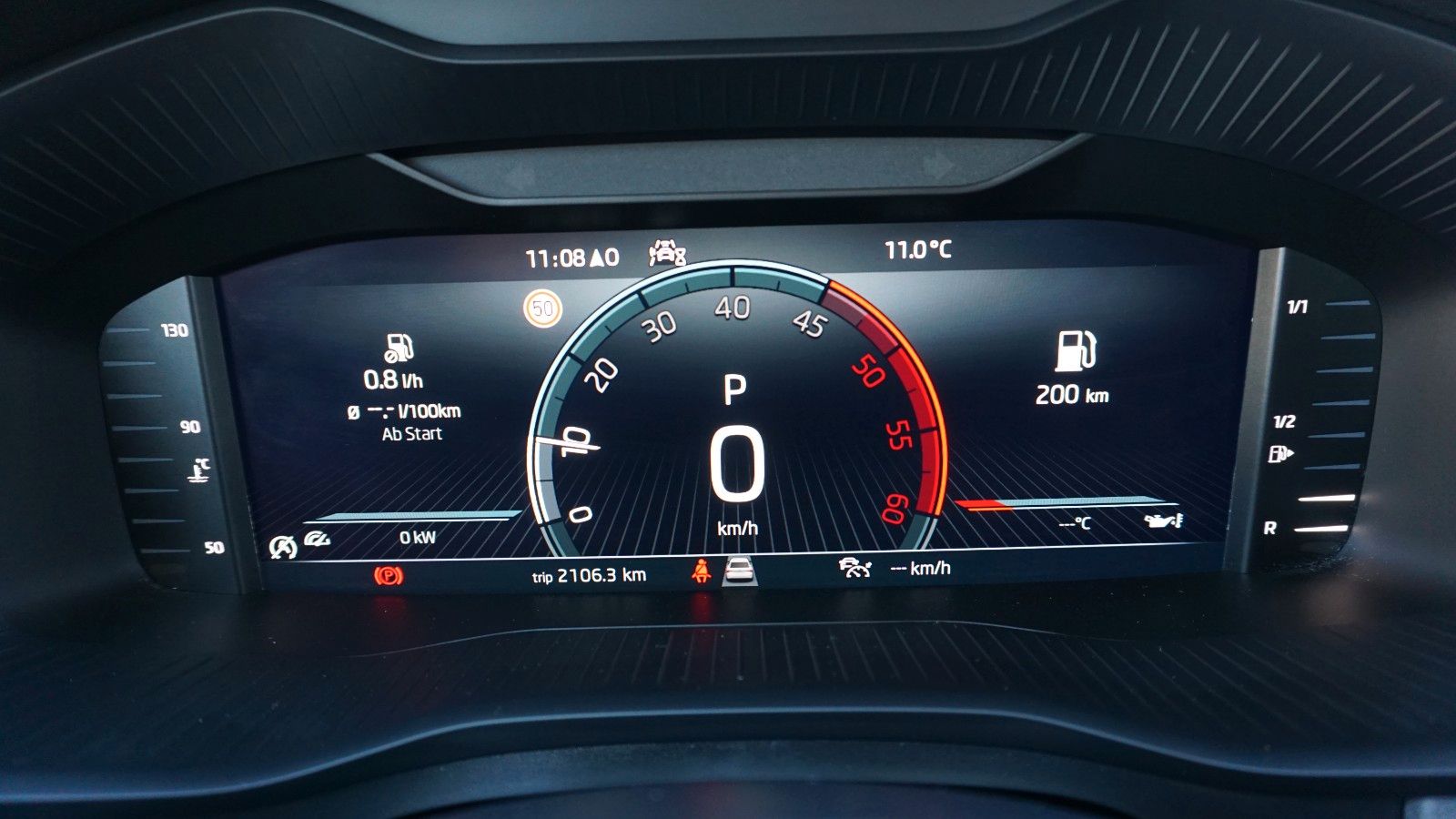 Fahrzeugabbildung SKODA Kodiaq Tour 4x4, LED,Navi,Kamera,SH,DAB,AHK