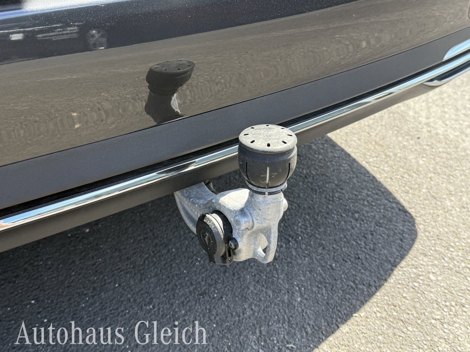 Fahrzeugabbildung Mercedes-Benz E 300 de Avantgarde Advanced Plus Distronic/Klim