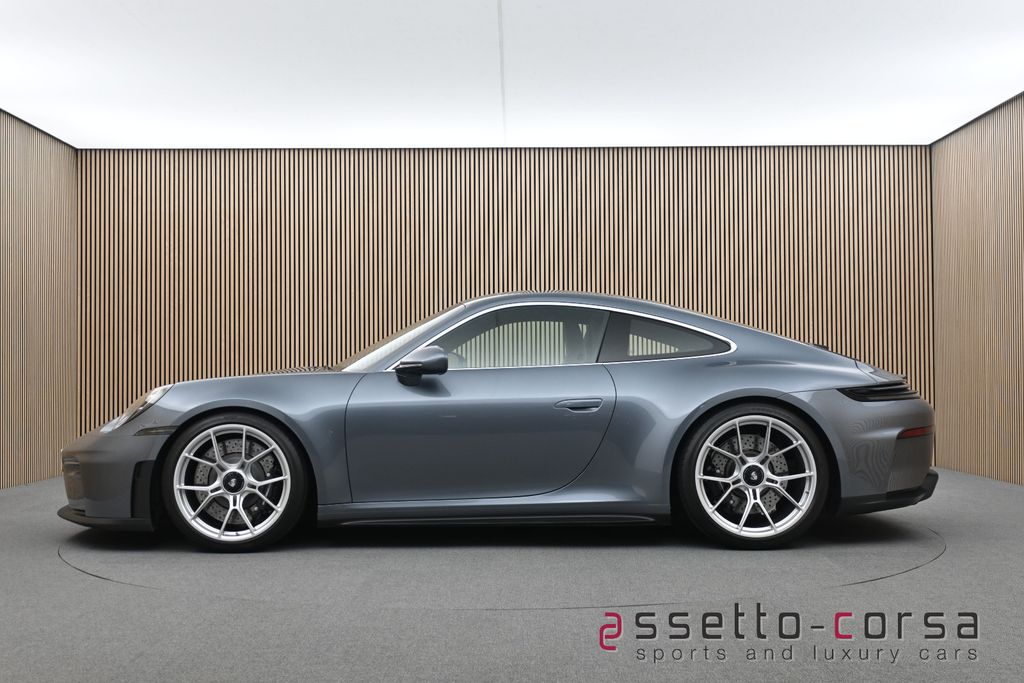 Image of Porsche 992