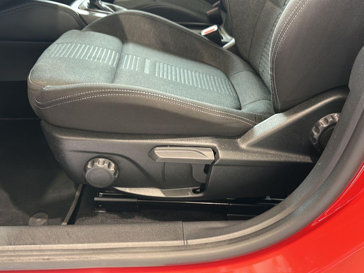 Ford Focus Active Rückfahrkamera Bluetooth Navi LED