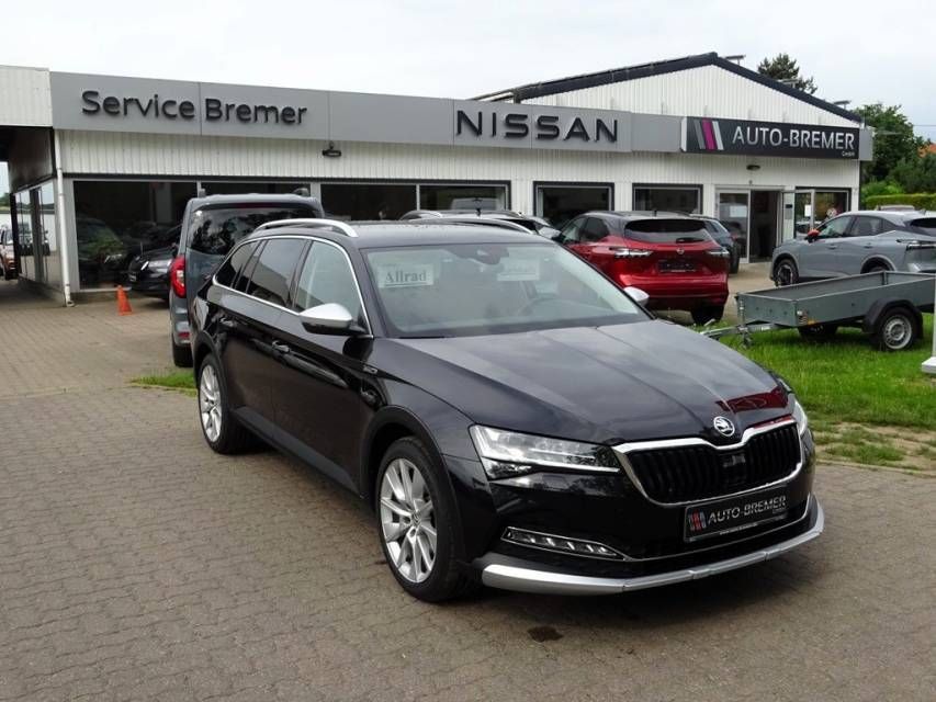 Fahrzeugabbildung SKODA Superb Combi 2,0 TDI 4*4 DSG Scout AHK