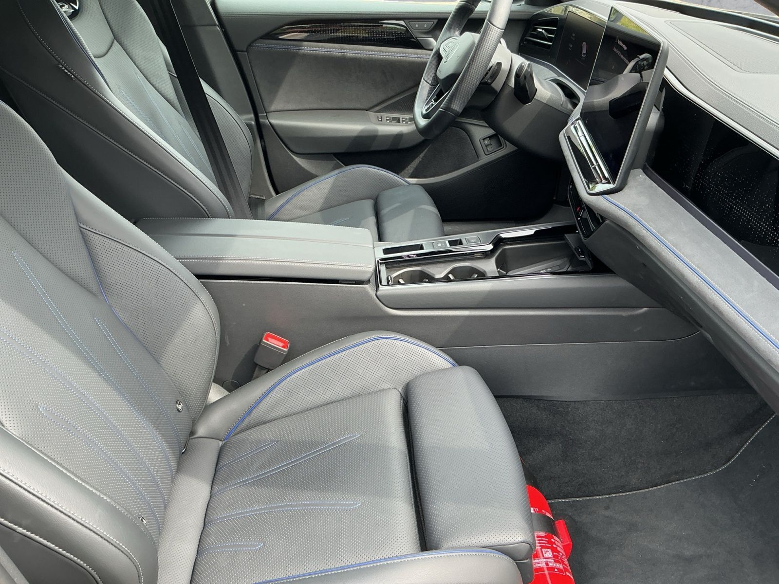 Volkswagen Passat Variant - Bild 13