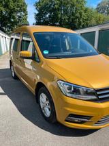 Volkswagen Caddy 2,0TDI 75kW BMT DSG Comfortline 5-Sitz... - VW Caddy Gebrauchtwagen in Hamburg