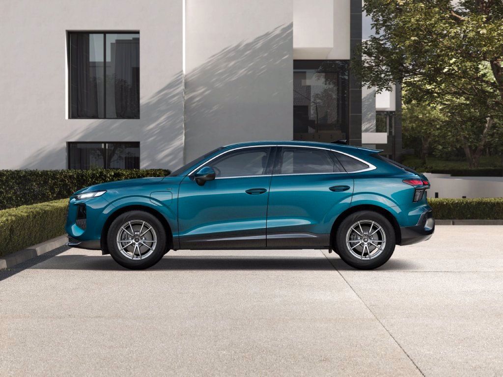 Audi AUDI Q3 sportback 1.5 e-hybrid business 272cv st imagem 2
