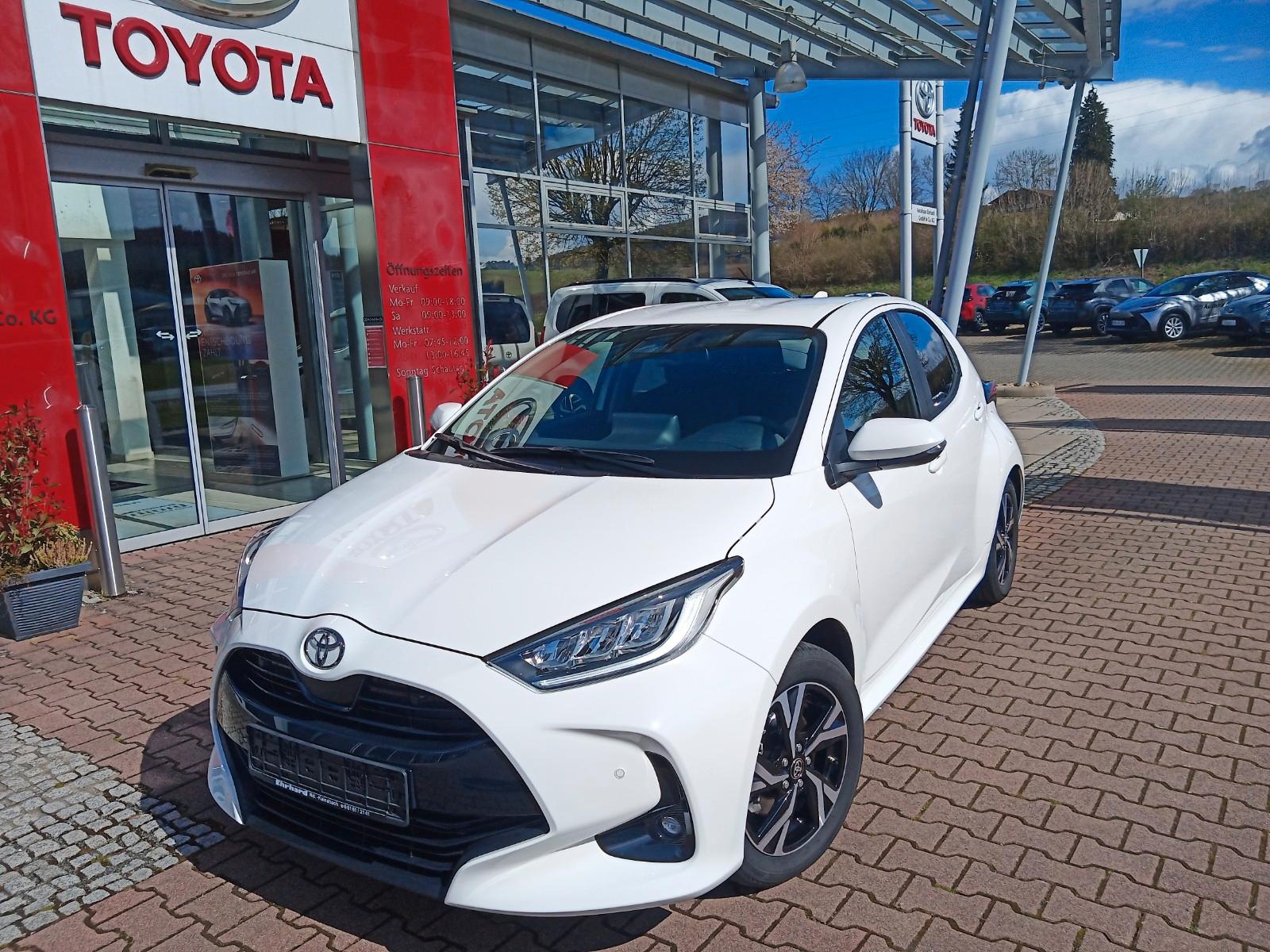 Toyota Yaris Hybrid Teamplayer *Smartphone*Kamera