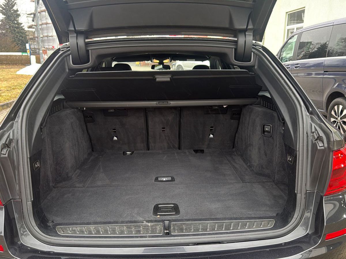 Fahrzeugabbildung BMW 520 d Touring Sport Line  / TOP ! 19"