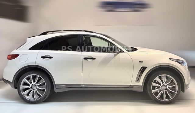 INFINITI QX70