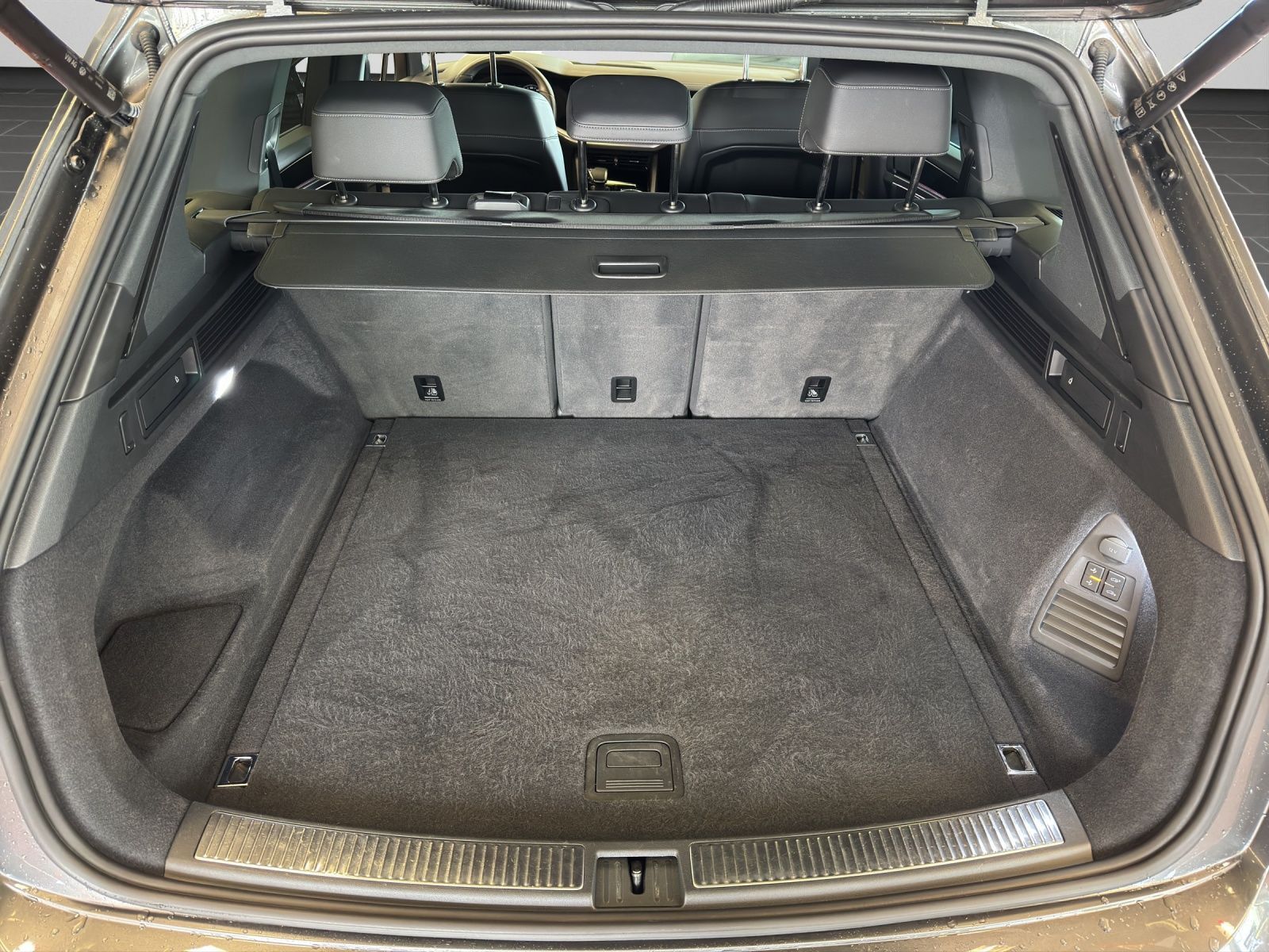 Volkswagen Touareg - Bild 16
