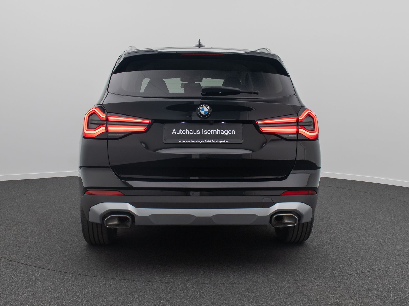 Fahrzeugabbildung BMW X3 xD30d Kamera DAB HiFi Lenkrhzg Alarm Sport