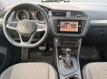 Volkswagen Tiguan - 10
