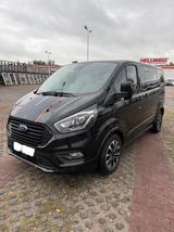Ford Tourneo Custom Sport L1 - Ford Tourneo Custom Sport mit Diesel-Antrieb