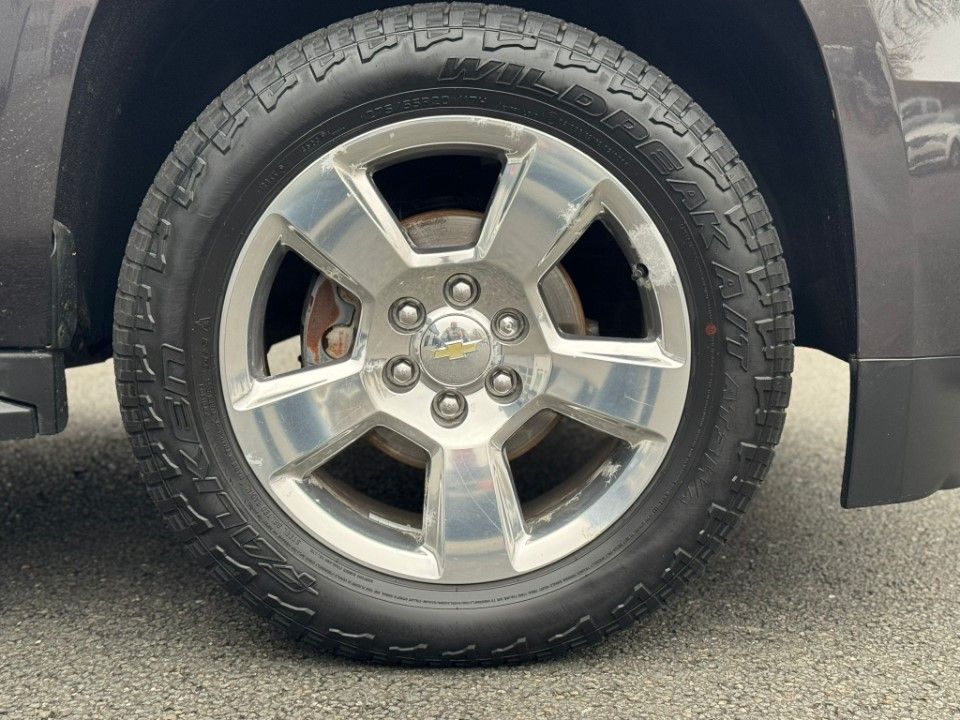 Fahrzeugabbildung Chevrolet Suburban 2016er 5.3 V8 LT Leder MwSt. LPG