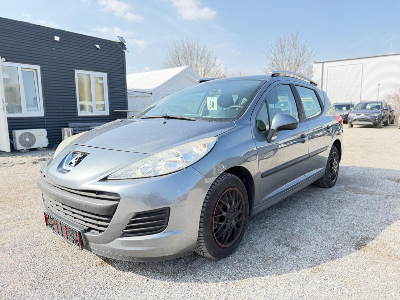 Peugeot 207 *TÜV NEU* PANORAMADACH*KLIMAANLAGE*