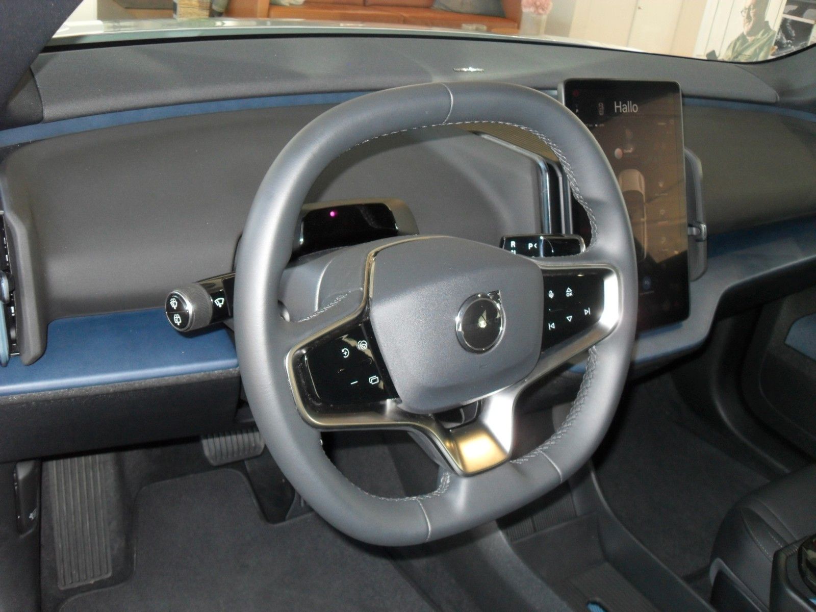 Fahrzeugabbildung Volvo EX30 Ultra 2WD | Winterpaket