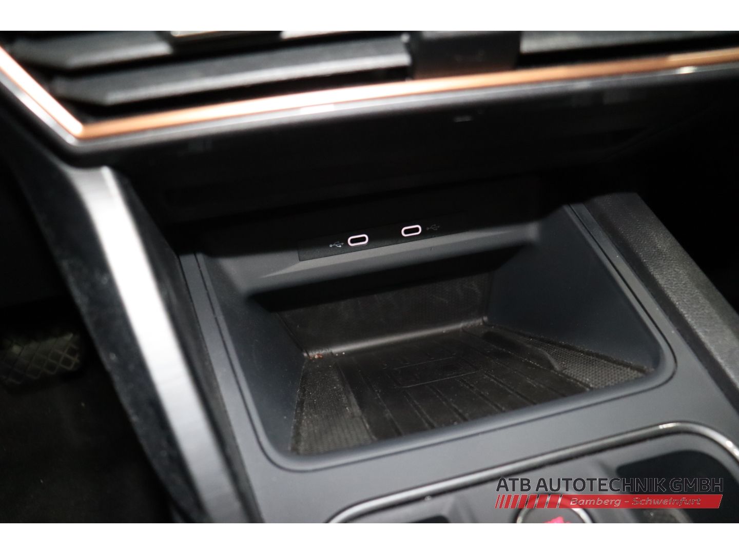Fahrzeugabbildung CUPRA Formentor 2.0 T-DI 4Drive DSG Navi digitales Coc
