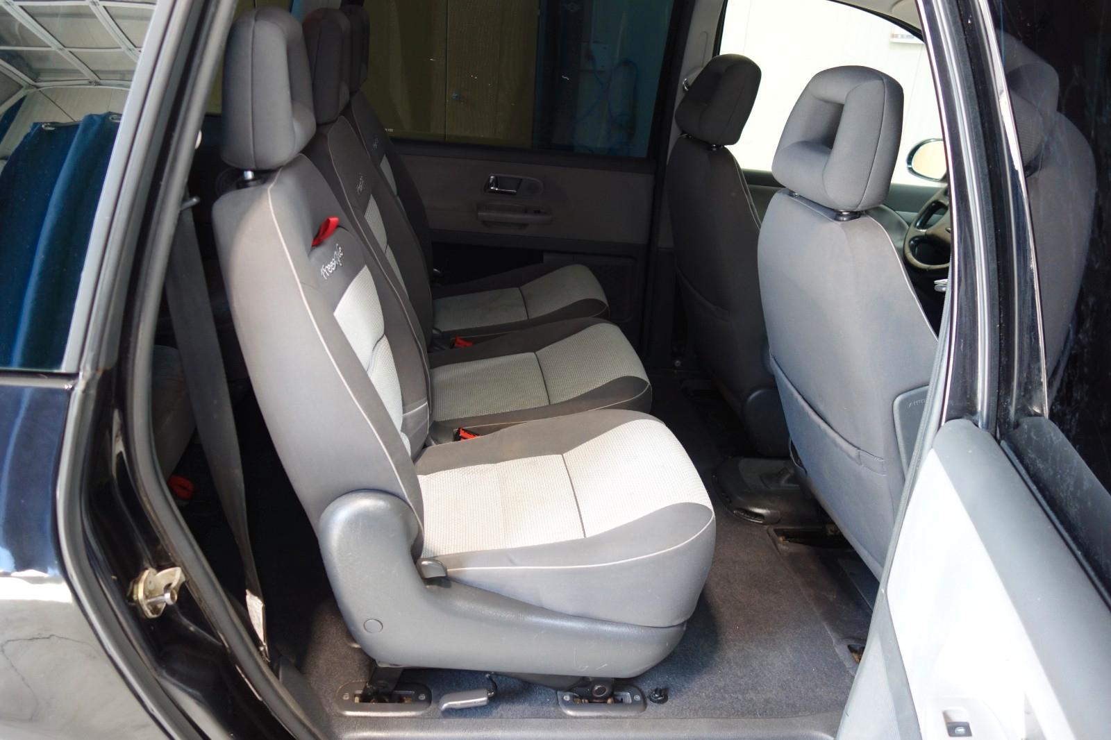 Volkswagen Sharan 2006 — photo 18