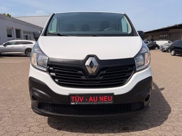 Renault Trafic - 2