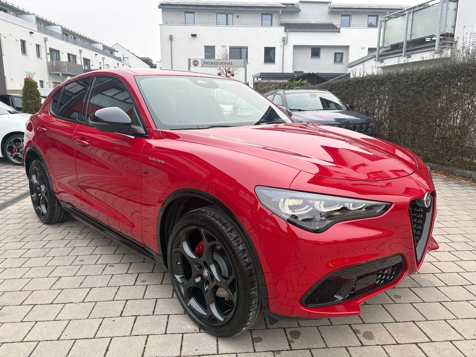 Alfa Romeo Stelvio - Bild 3