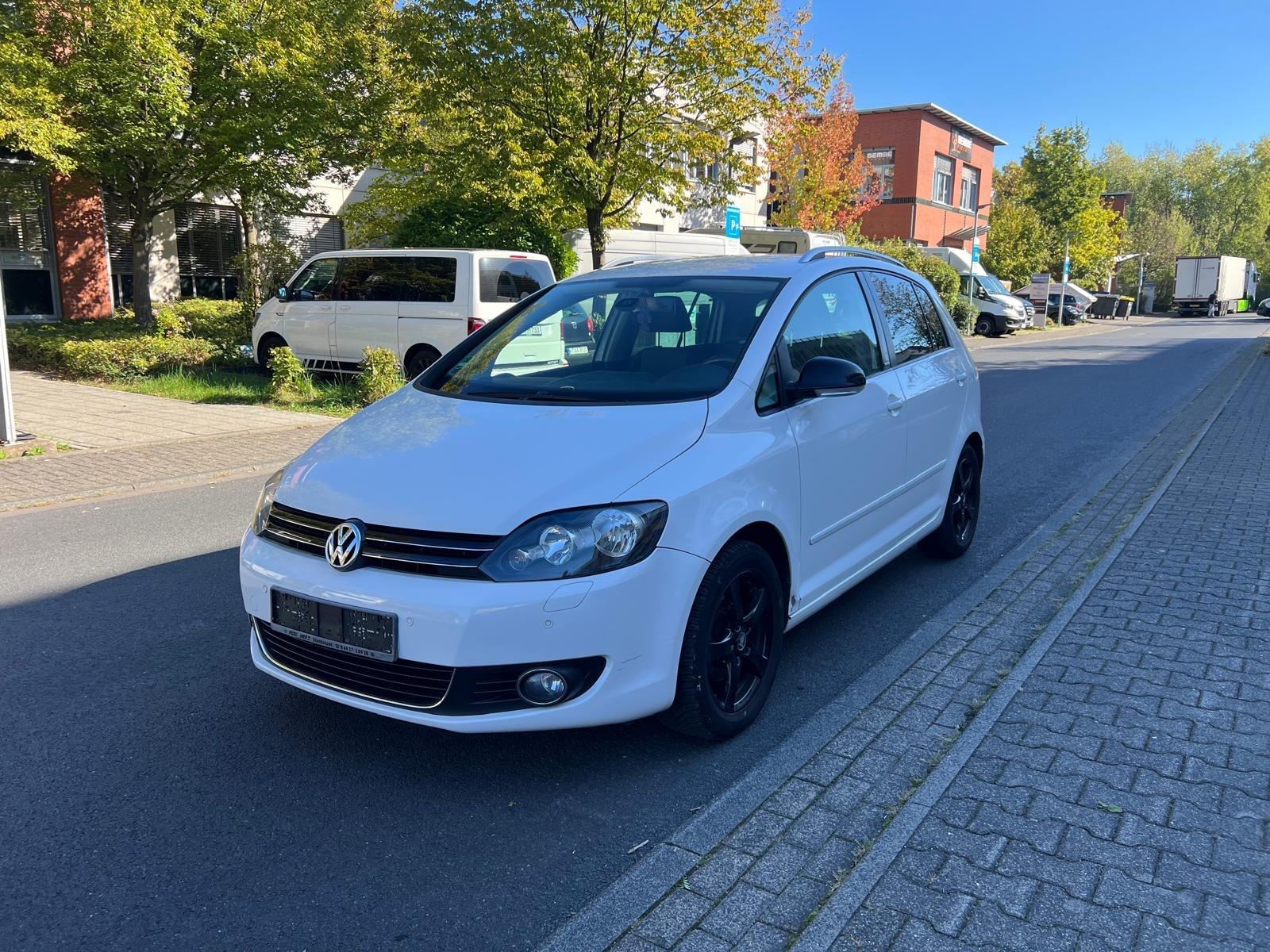 Volkswagen Golf Plus 2011 — engine 1.197 cm³, 105 HP (77kW)