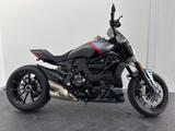 Ducati XDiavel Black Star - DUCATI XDIAVEL S
