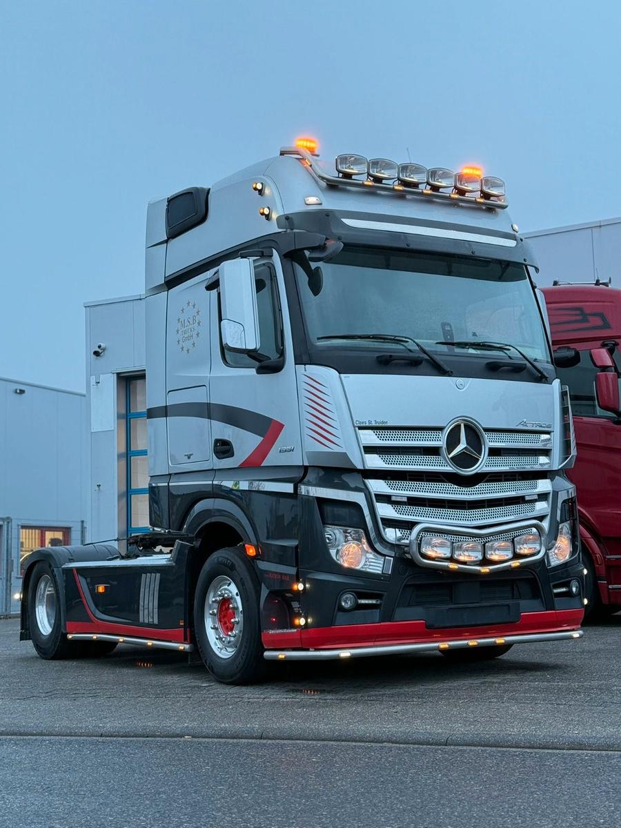 Mercedes-Benz MP4 1951