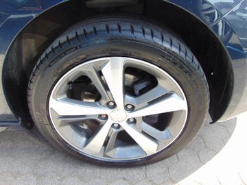 Bild 17 Peugeot 308 Allure Limusine