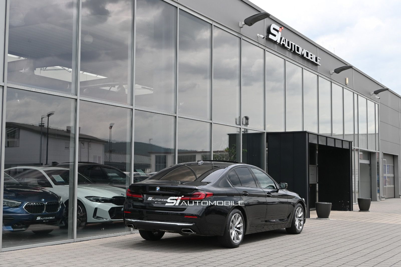 Fahrzeugabbildung BMW 530d xDr. Lux. °UVP 93.773€°ACC°AHK°HUD°360°STHZ