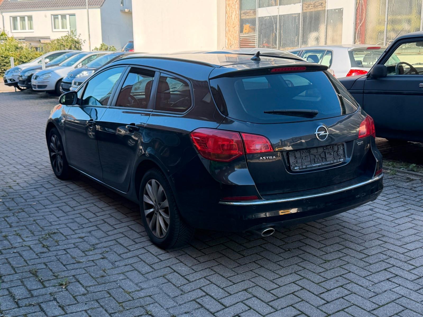 Opel Astra 2013 — engine 1.956 cm³, 165 HP (121kW)