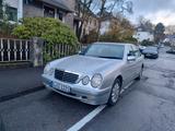 Mercedes-Benz E 220 CDI T ELEGANCE Elegance - Mercedes-Benz E 220 aus 1999