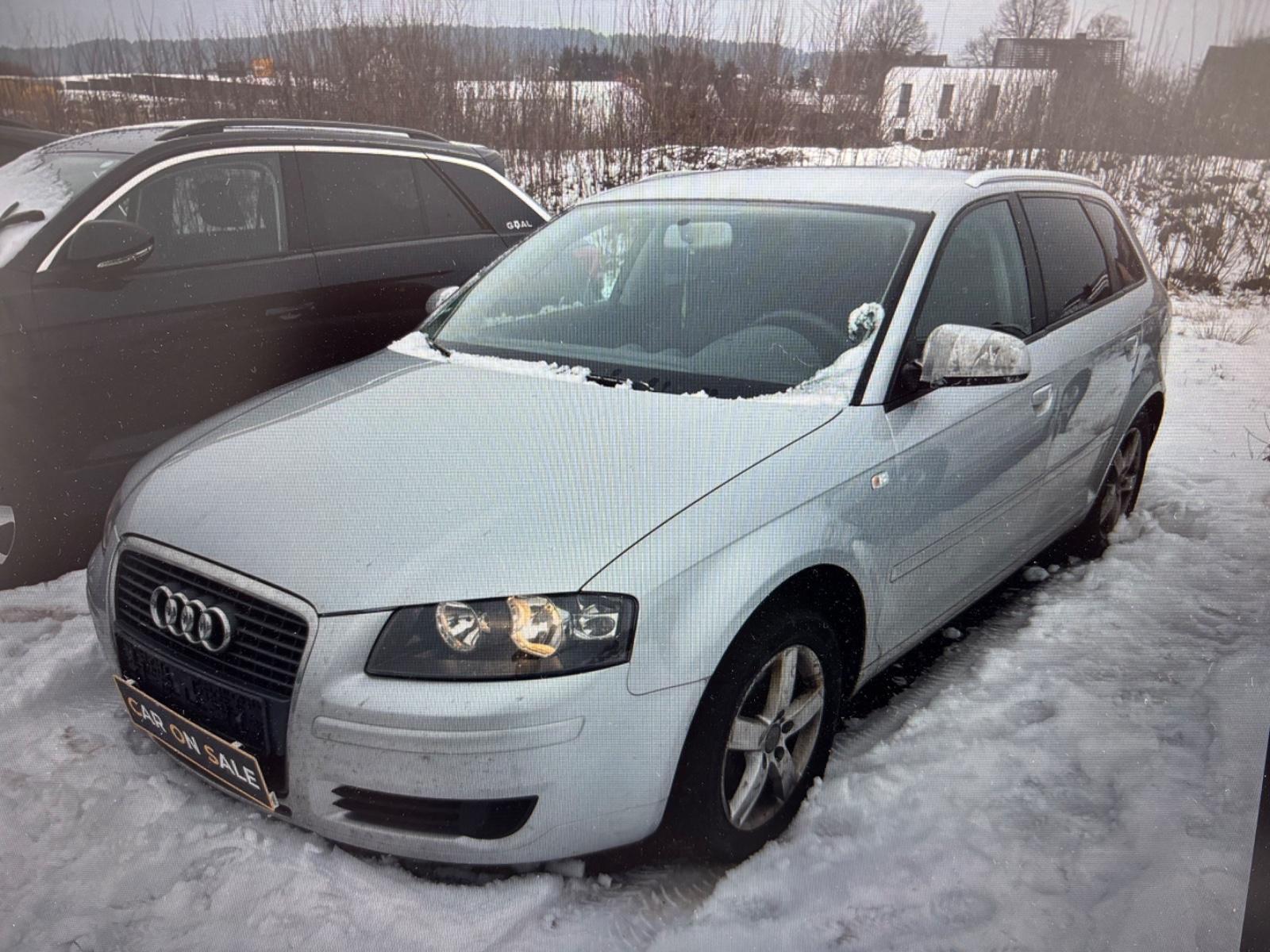 Audi A3 Sportback 1.6 Attraction Klima Alu