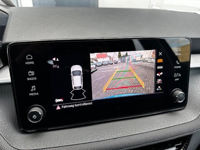 Fabia 80PS KAMERA;CARPLAY;SHZ;PDC;LED