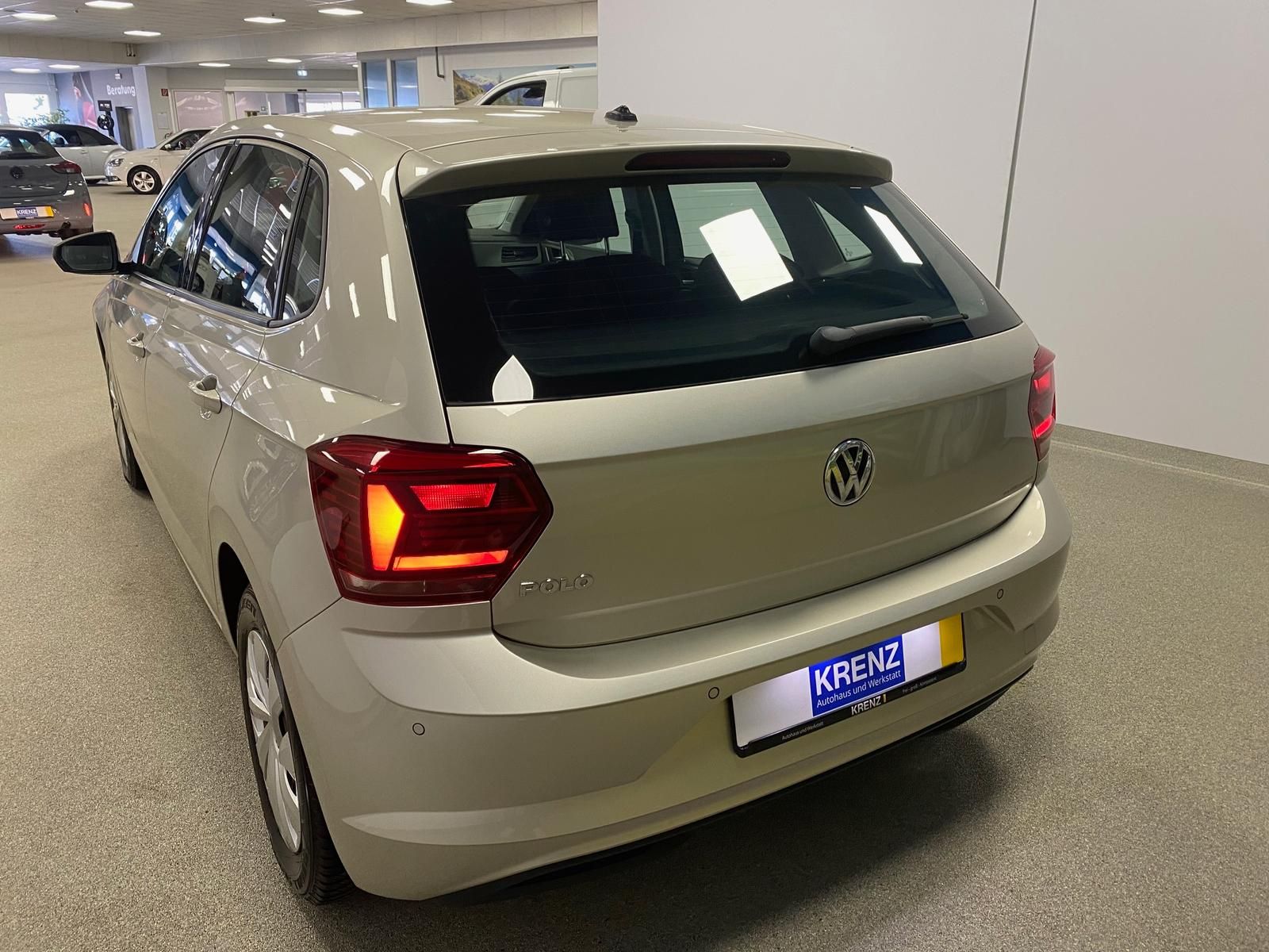 Fahrzeugabbildung Volkswagen Polo 1.0 TSI Comfortline PDC+SITZHEIZ+ALLWETTER+