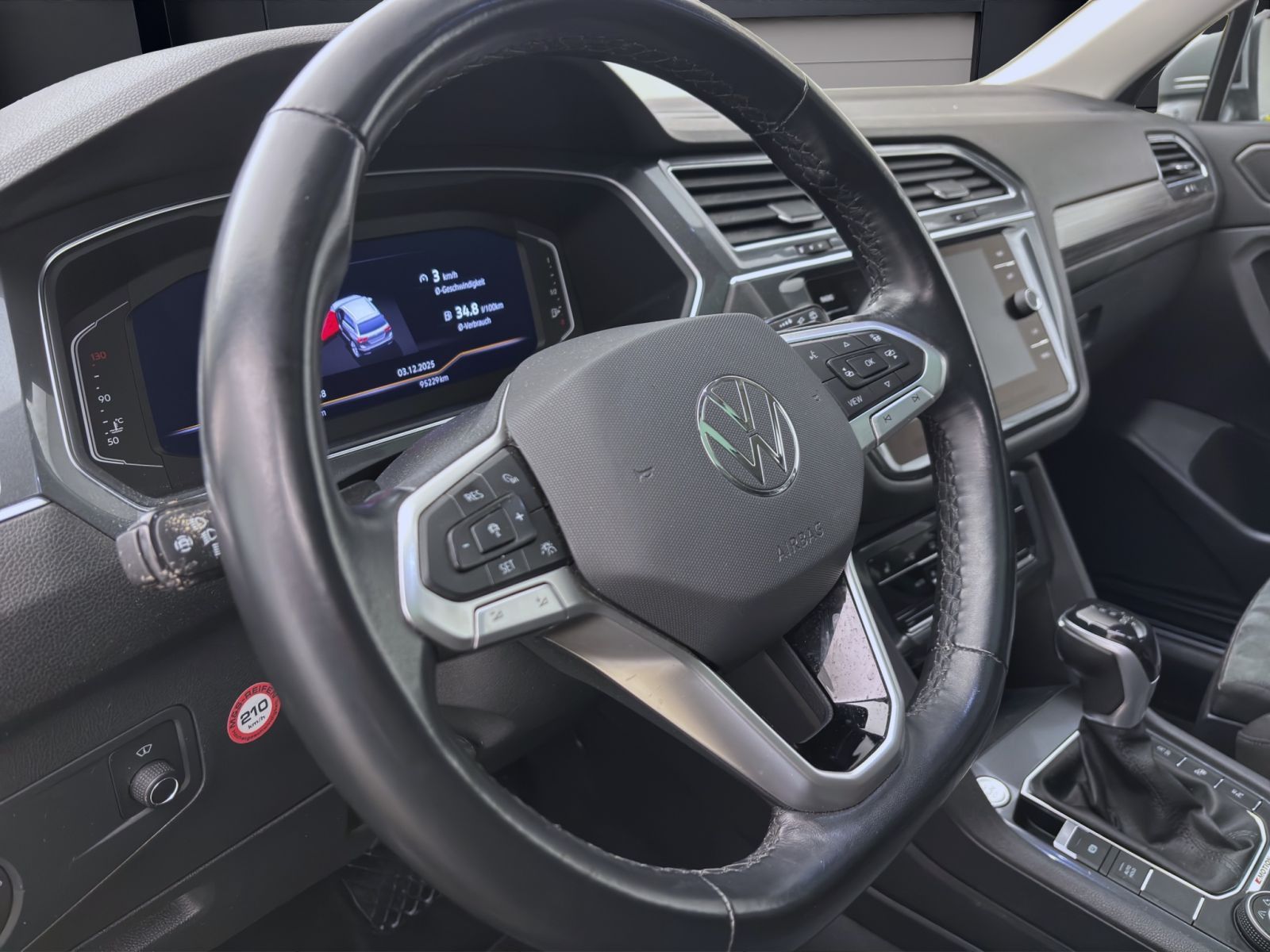 Volkswagen Tiguan Allspace - Bild 16