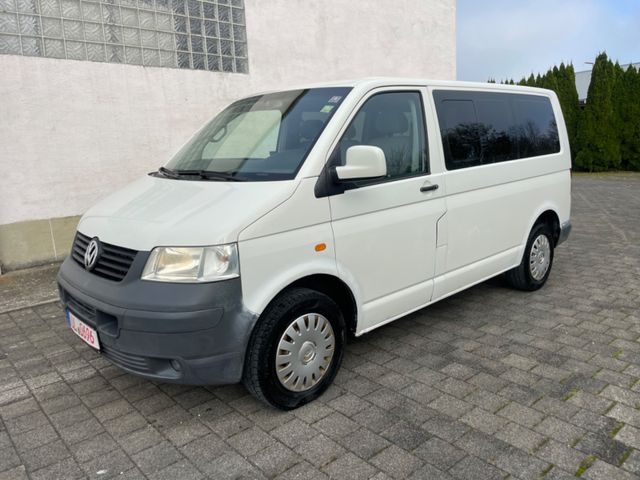 Volkswagen T5 Transporter Bus Shuttle 9 sitzplätze