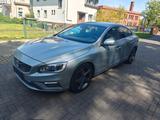 Volvo S60 T3 Powershift R Design  - Volvo S60 in Berlin