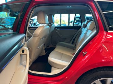 MYAUTOCENTER – Gebraucht- und Jahreswagen mit Werkstattservice in Pfaffenhofen Skoda Octavia *SUBWOOFER*LED*AHK*ACC*CARPLAY*CAM*NAV*